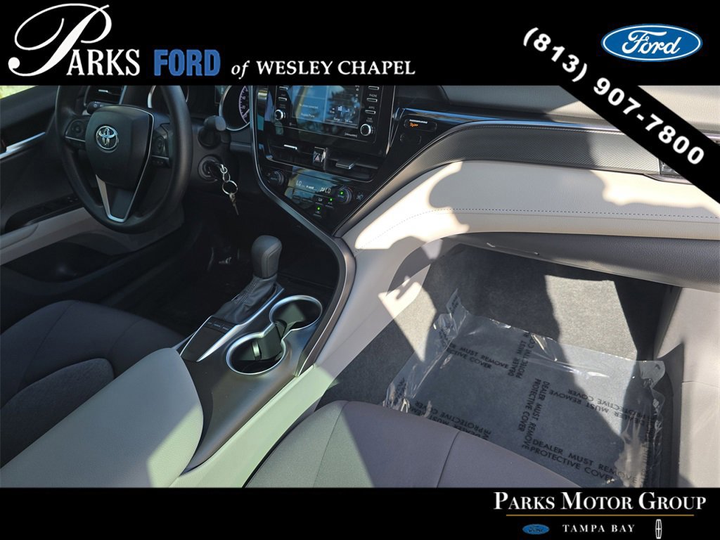 Used 2024 Toyota Camry LE image 8