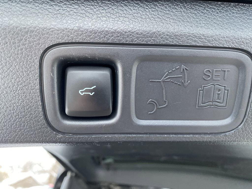 Certified 2024 Ford Expedition Max Limited image 19