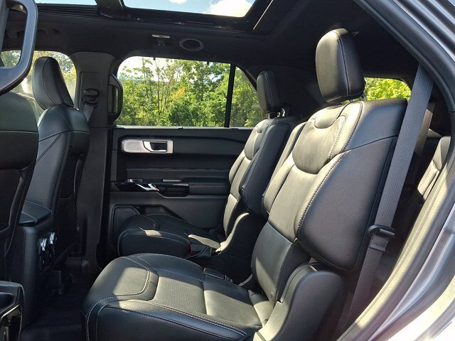 Certified 2022 Ford Explorer ST w/ Equipment Group 401A AWD/4WD image 10