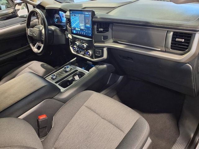 Certified 2024 Ford Expedition Max XLT image 31