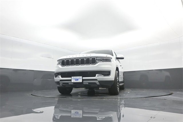 Used 2022 Jeep Wagoneer Series III image 25
