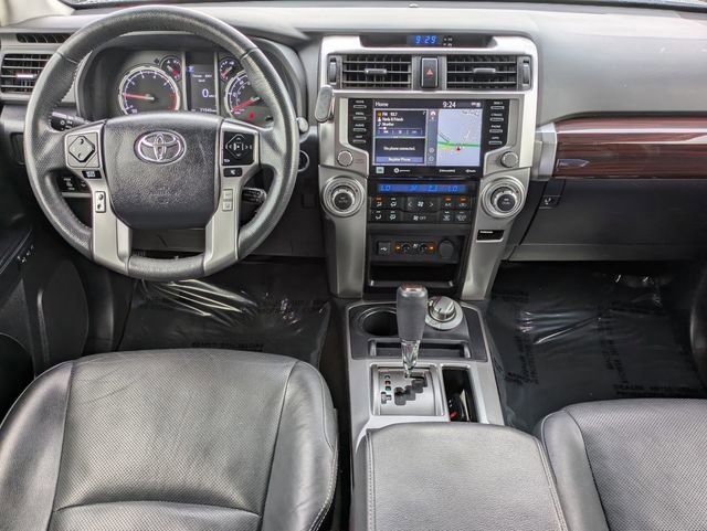 Used 2022 Toyota 4Runner Limited AWD/4WD image 15