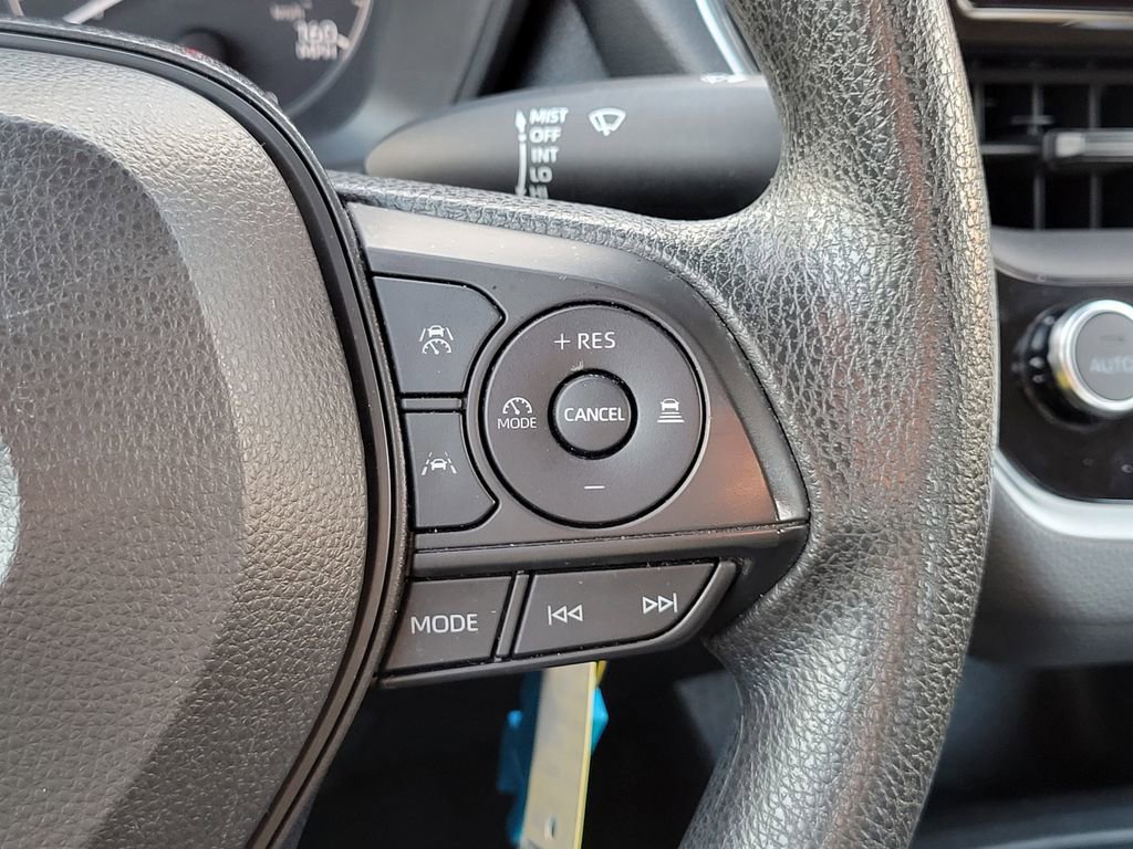 Used 2023 Toyota Corolla LE image 26