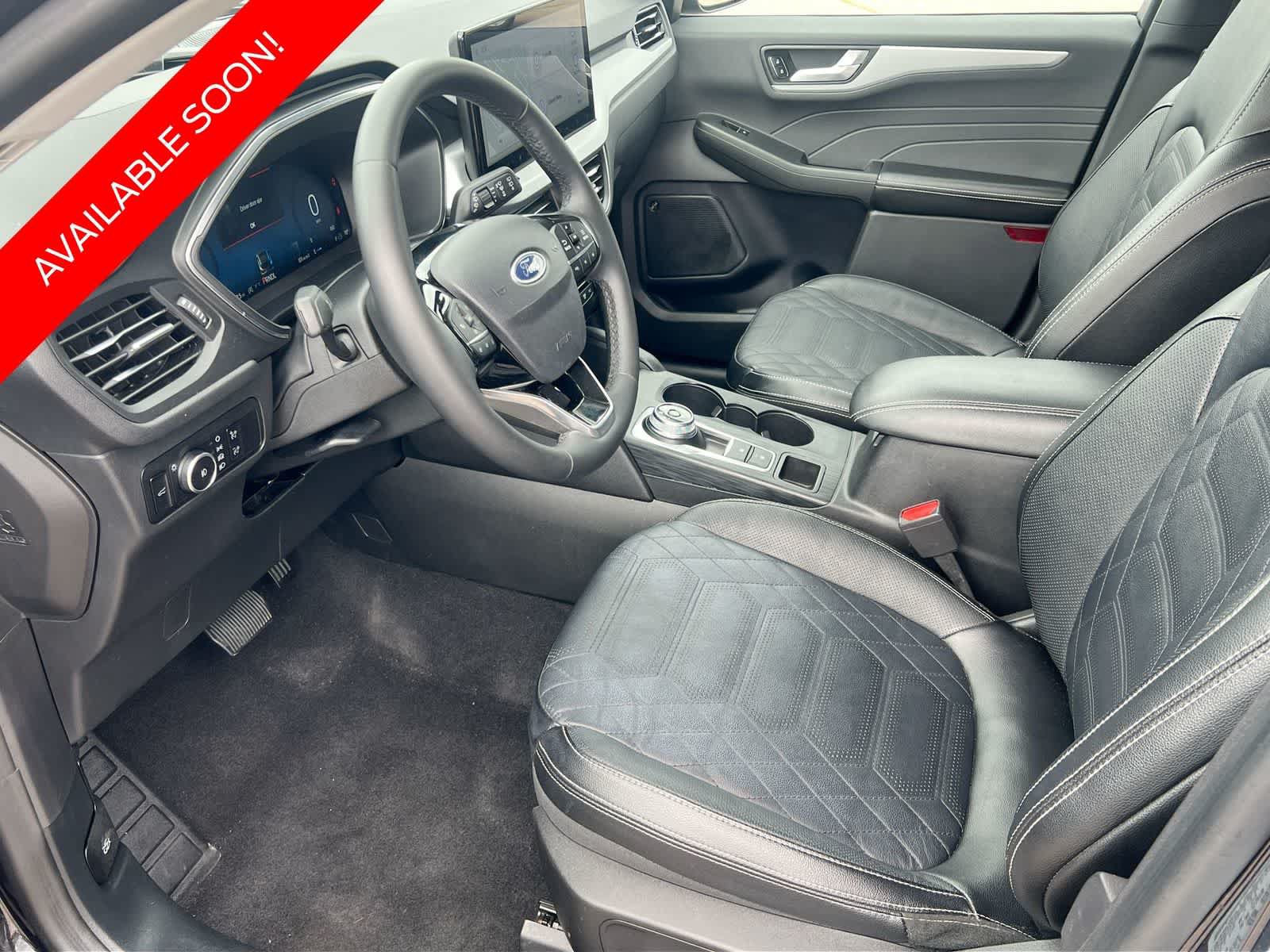 Certified 2023 Ford Escape Platinum w/ Premium Technology Package AWD/4WD image 10