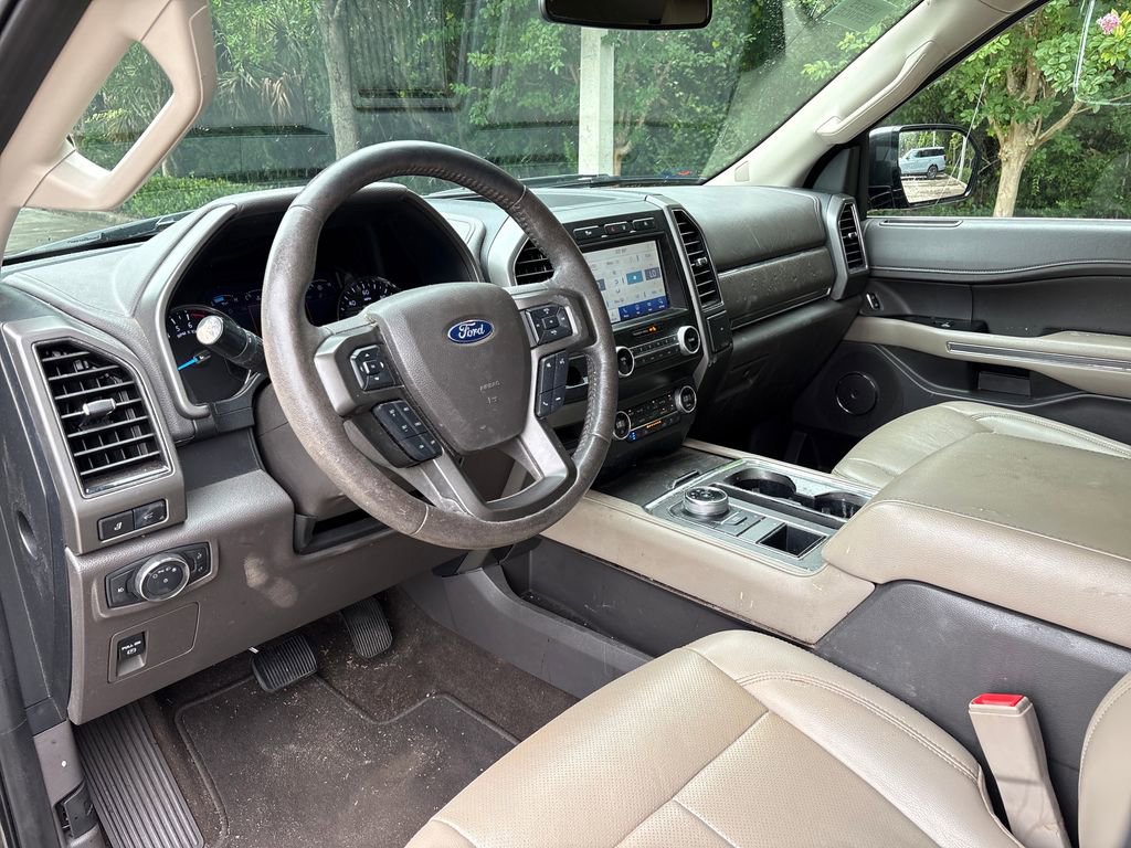 Certified 2020 Ford Expedition XLT w/ Equipment Group 202A RWD image 6