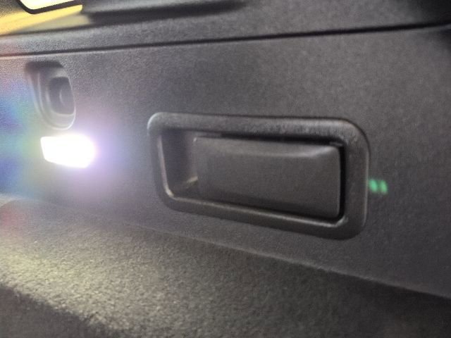 Certified 2023 Cadillac XT5 Sportv w/ Technology Package image 38