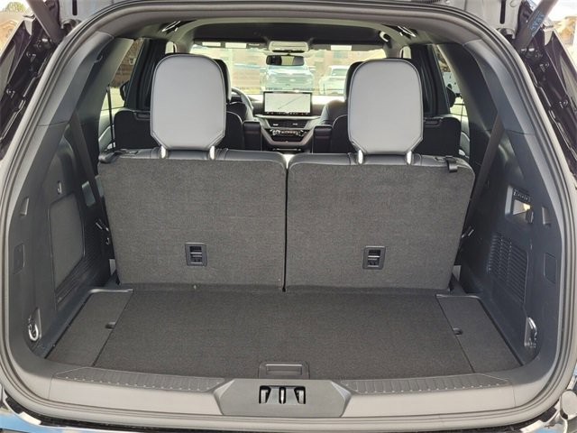 Certified 2025 Ford Explorer ST image 14