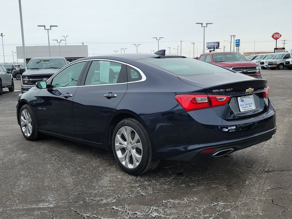 Used 2017 Chevrolet Malibu Premier w/ Driver Confidence Package image 3