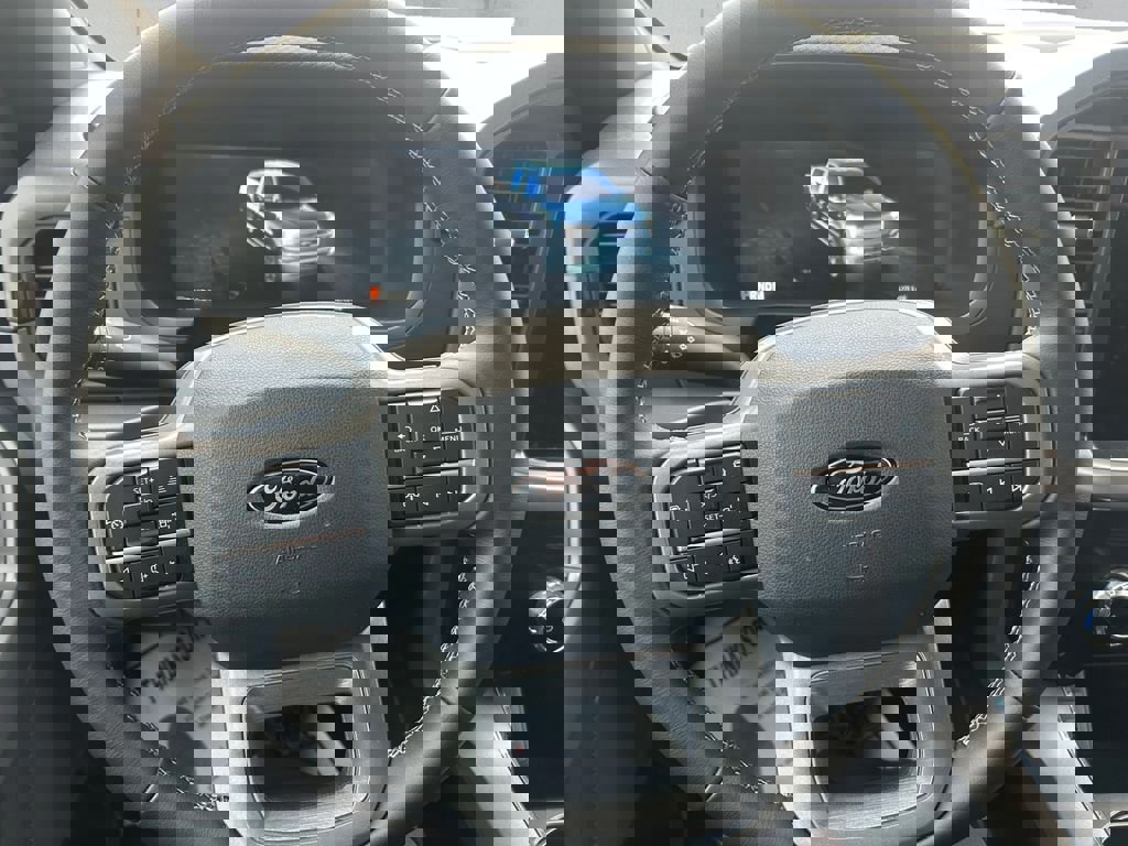 Certified 2025 Ford F150 XLT w/ Equipment Group 302A MID image 9