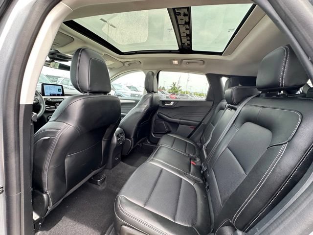 Certified 2022 Ford Escape SEL AWD/4WD image 14