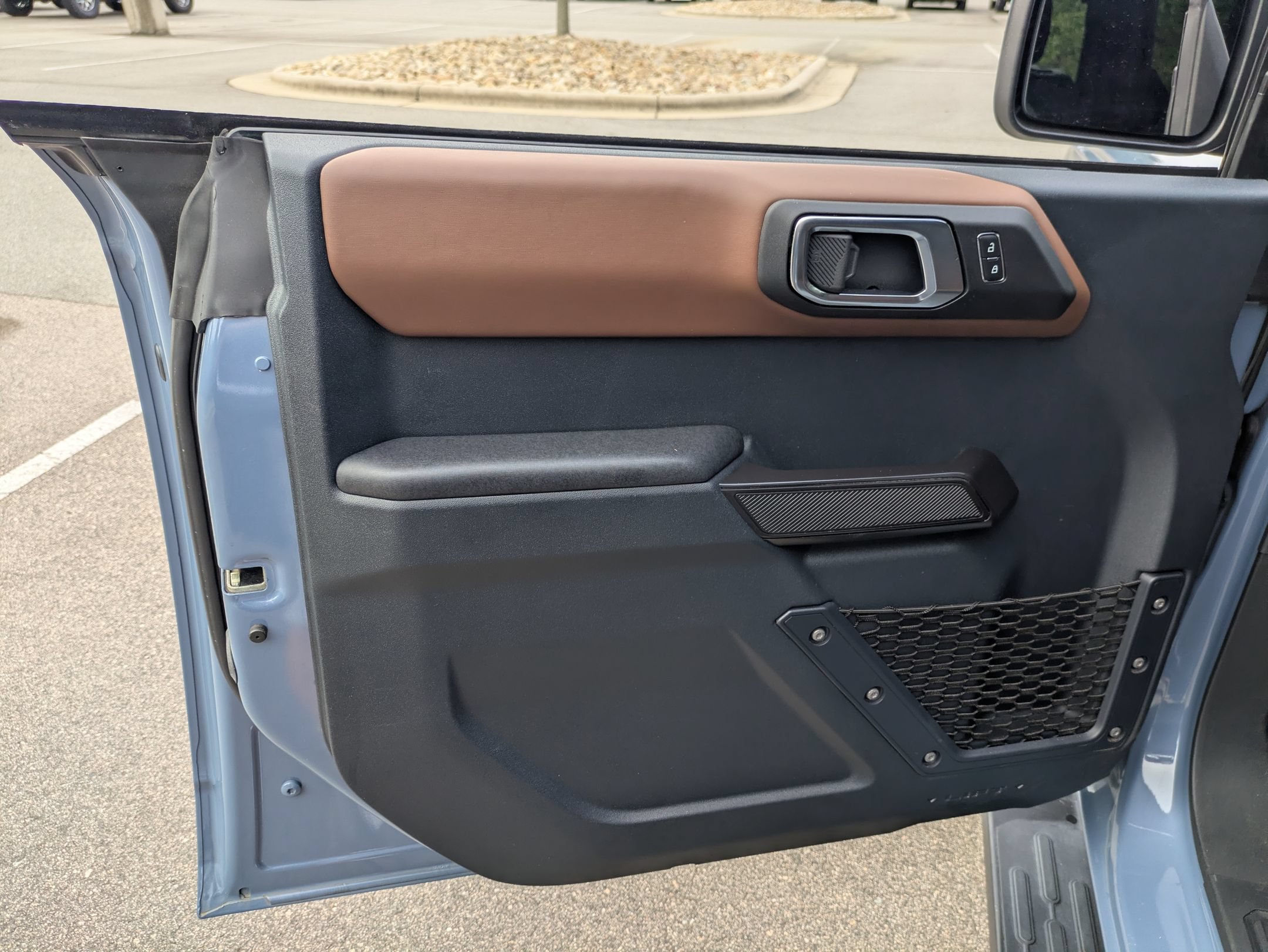 Certified 2024 Ford Bronco Outer Banks AWD/4WD image 16