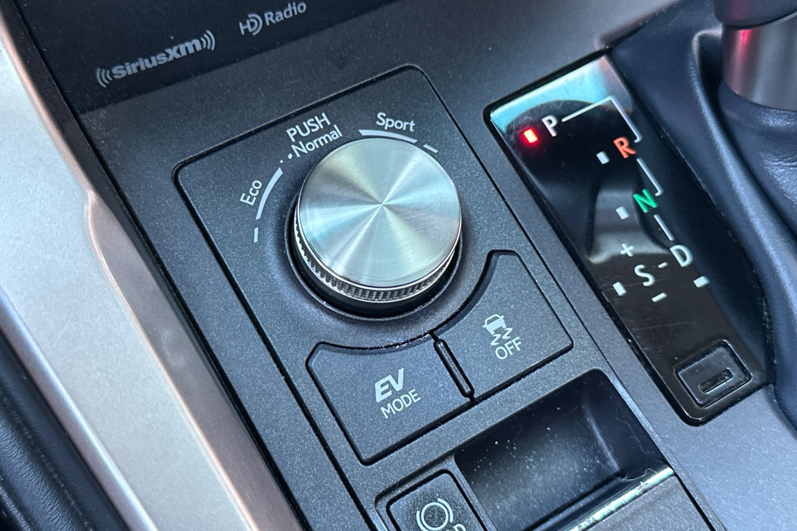 Used 2018 Lexus NX 300h AWD w/ Comfort Package image 32