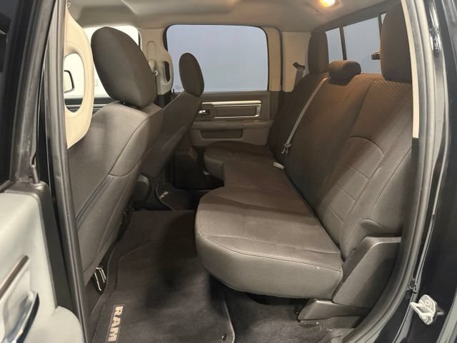 Used 2020 RAM 1500 Warlock AWD/4WD image 30