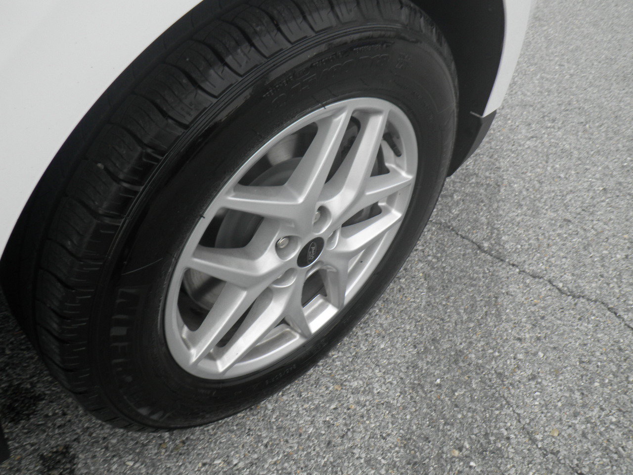 Certified 2024 Ford Edge SEL w/ Convenience Package AWD/4WD image 8