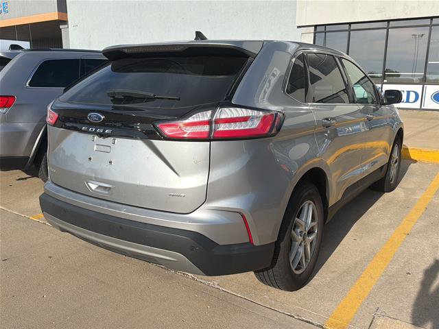Certified 2023 Ford Edge SEL AWD/4WD image 5