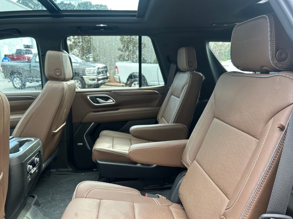 Used 2024 Chevrolet Tahoe High Country image 13