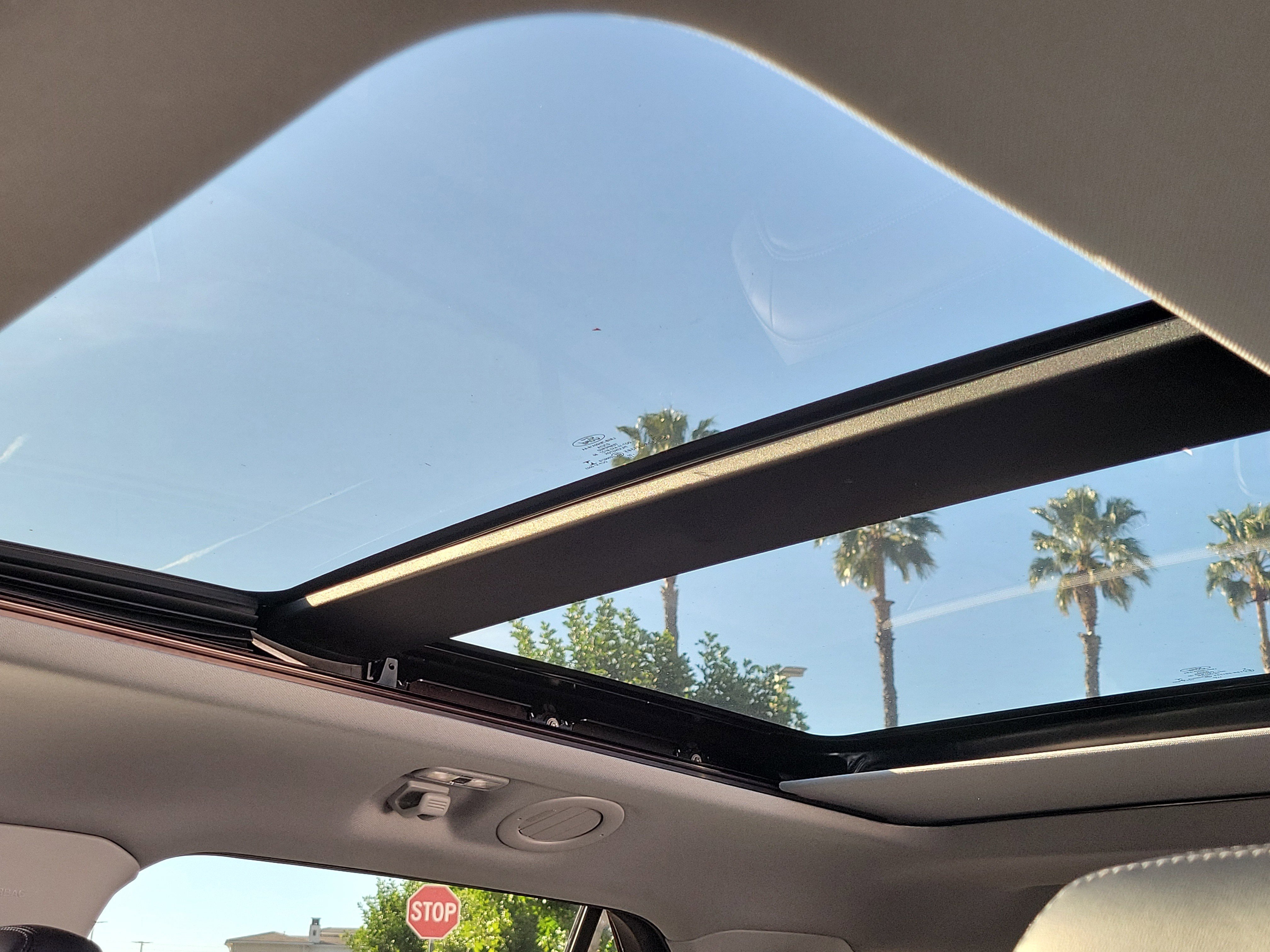 Certified 2022 Ford Explorer XLT w/ Equipment Group 202A image 12