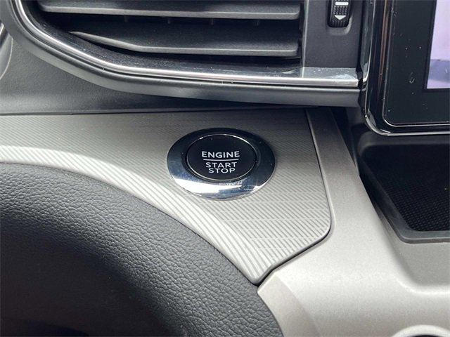 Certified 2022 Ford Explorer XLT w/ Equipment Group 202A image 27