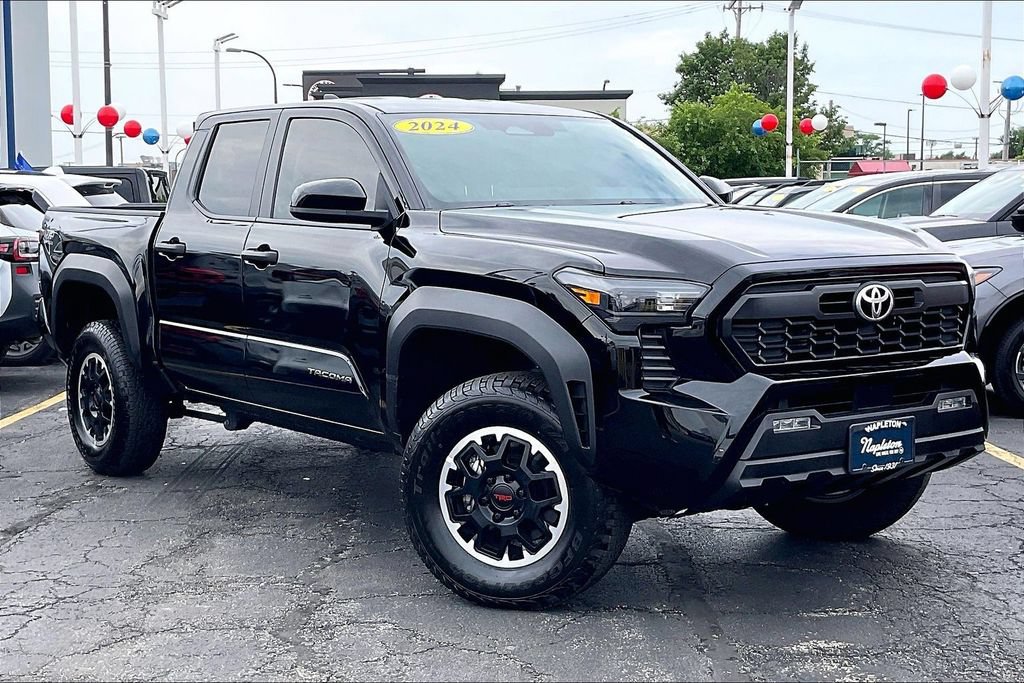 Used 2024 Toyota Tacoma TRD Off-Road AWD/4WD image 34