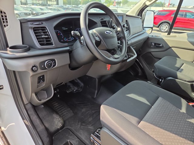 Certified 2025 Ford Transit 250 Low Roof w/ Exterior Upgrade Package RWD image 11
