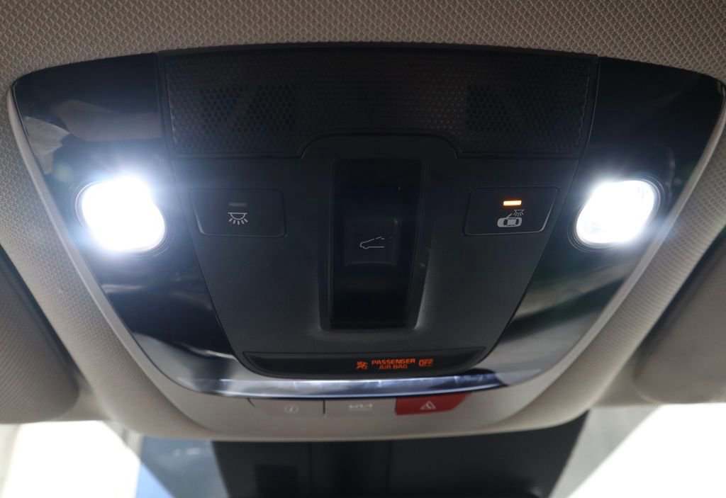 Used 2023 Kia Sorento SX Prestige AWD/4WD image 36