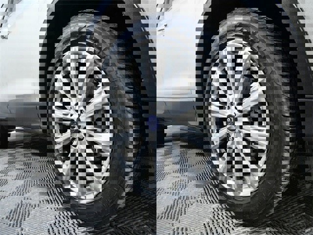 Certified 2017 Ford Escape Titanium image 2