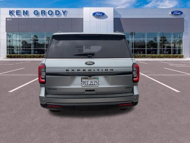 Certified 2022 Ford Expedition Max Limited AWD/4WD image 4
