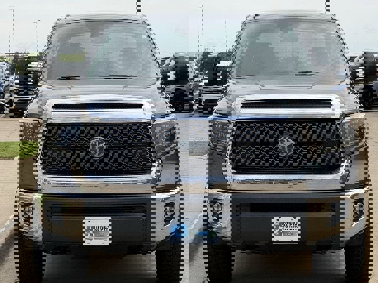 Used 2019 Toyota Tundra SR5 w/ TRD Off Road Package image 6