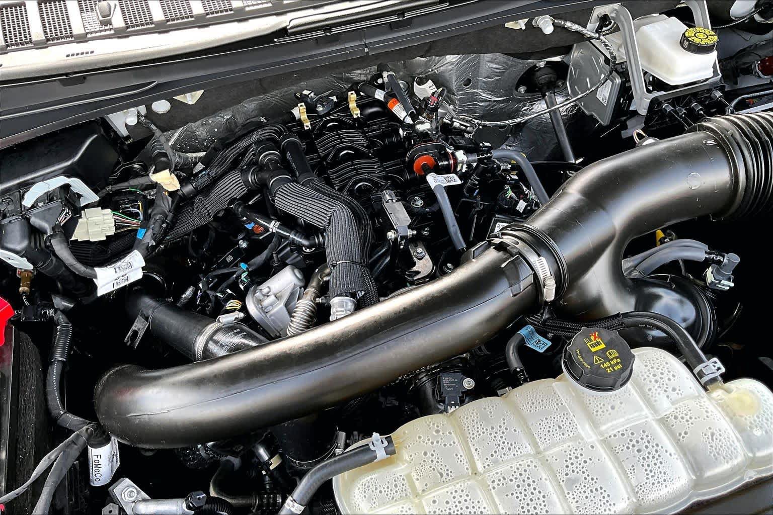 Certified 2025 Ford Expedition Active RWD image 37