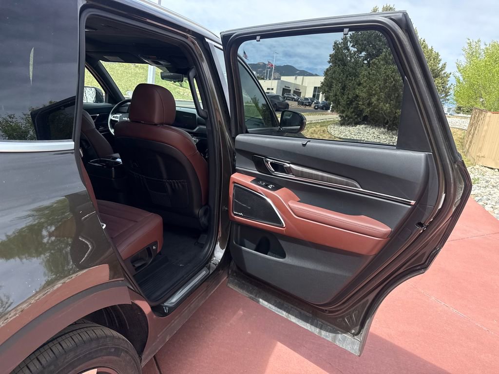 Used 2024 Kia Telluride SX Prestige AWD/4WD image 24