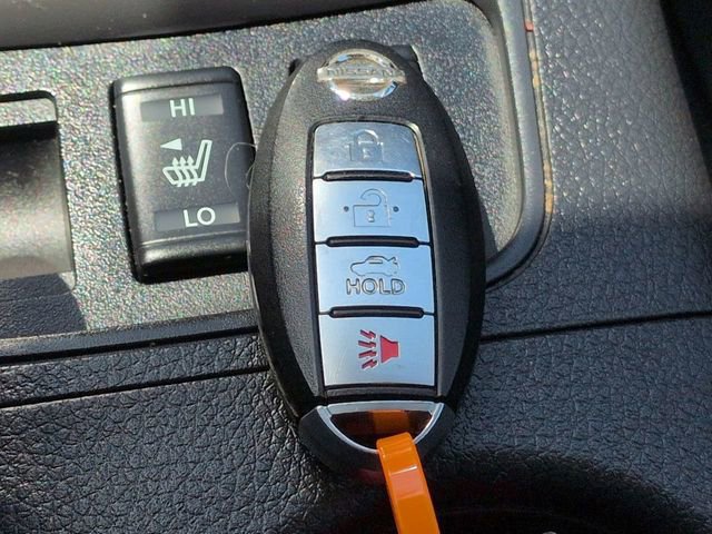 Used 2018 Nissan Sentra SR w/ SR Midnight Edition Package FWD image 36