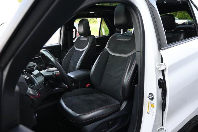 Certified 2025 Ford Explorer ST AWD/4WD image 25