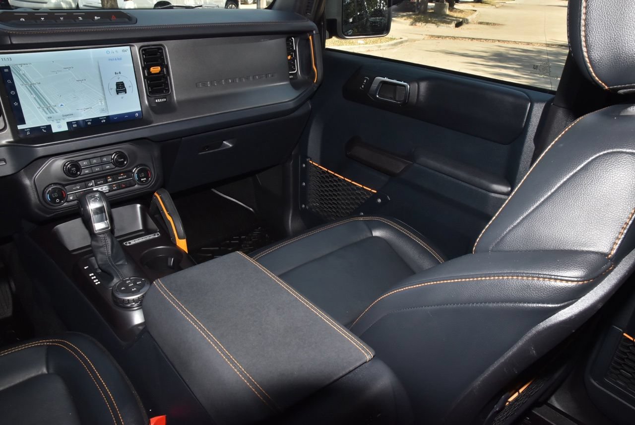 Certified 2024 Ford Bronco Badlands AWD/4WD image 17