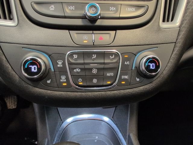 Used 2022 Chevrolet Malibu LT FWD image 23
