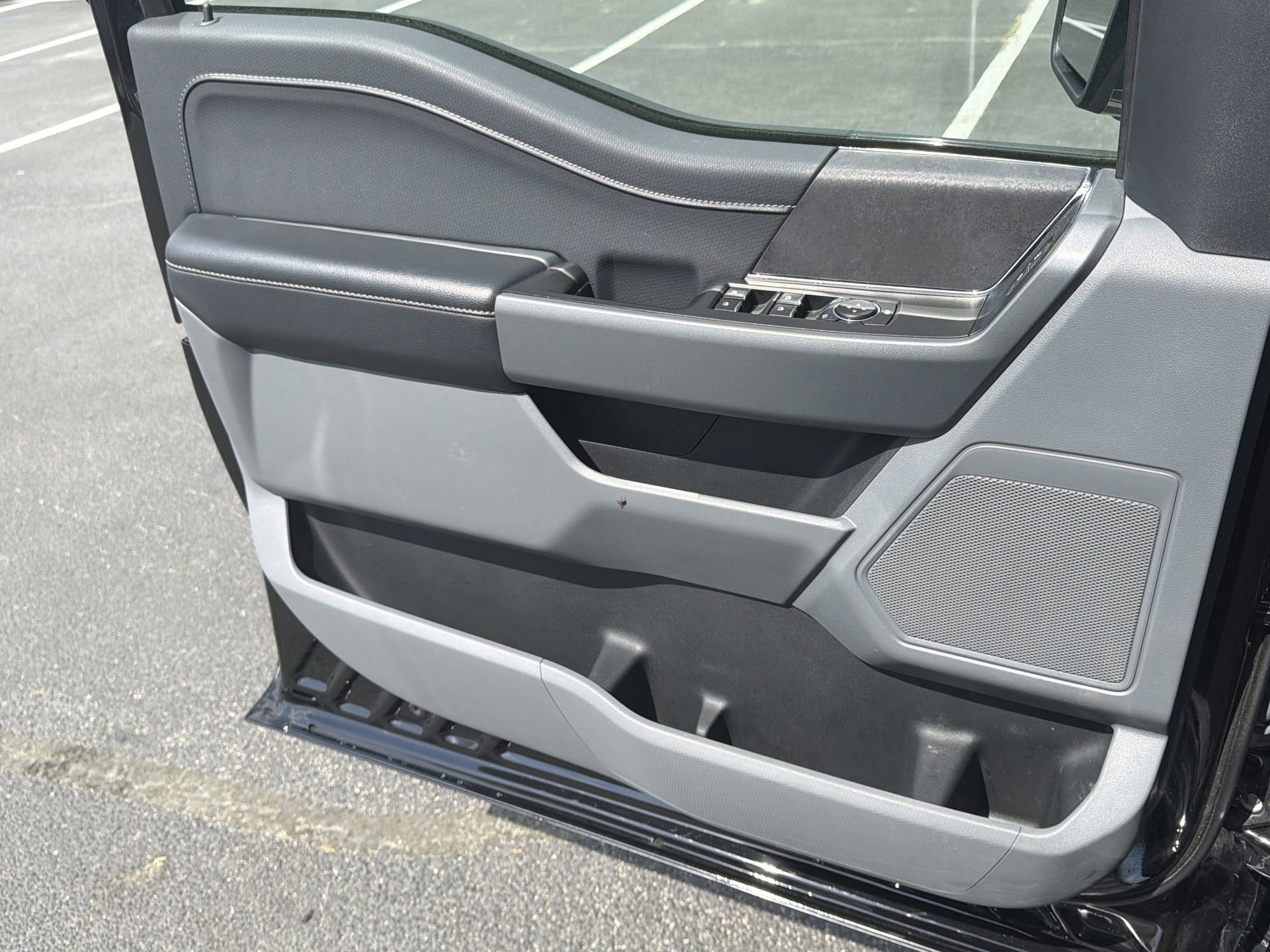 Certified 2024 Ford F150 XLT w/ Equipment Group 302A MID image 31