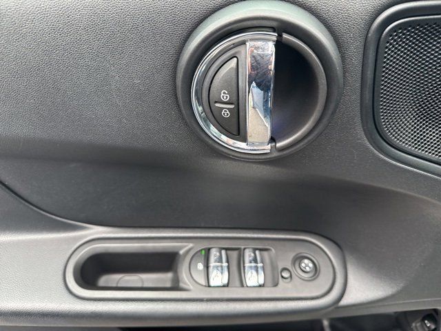 Used 2020 MINI Cooper Countryman image 12
