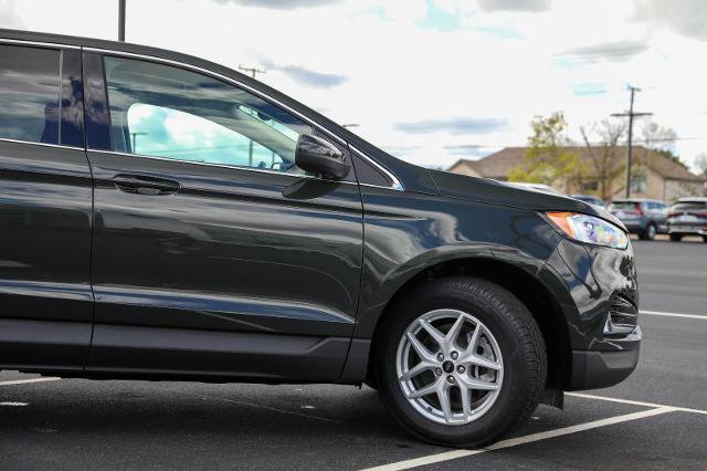 Certified 2023 Ford Edge SEL w/ Convenience Package AWD/4WD image 5