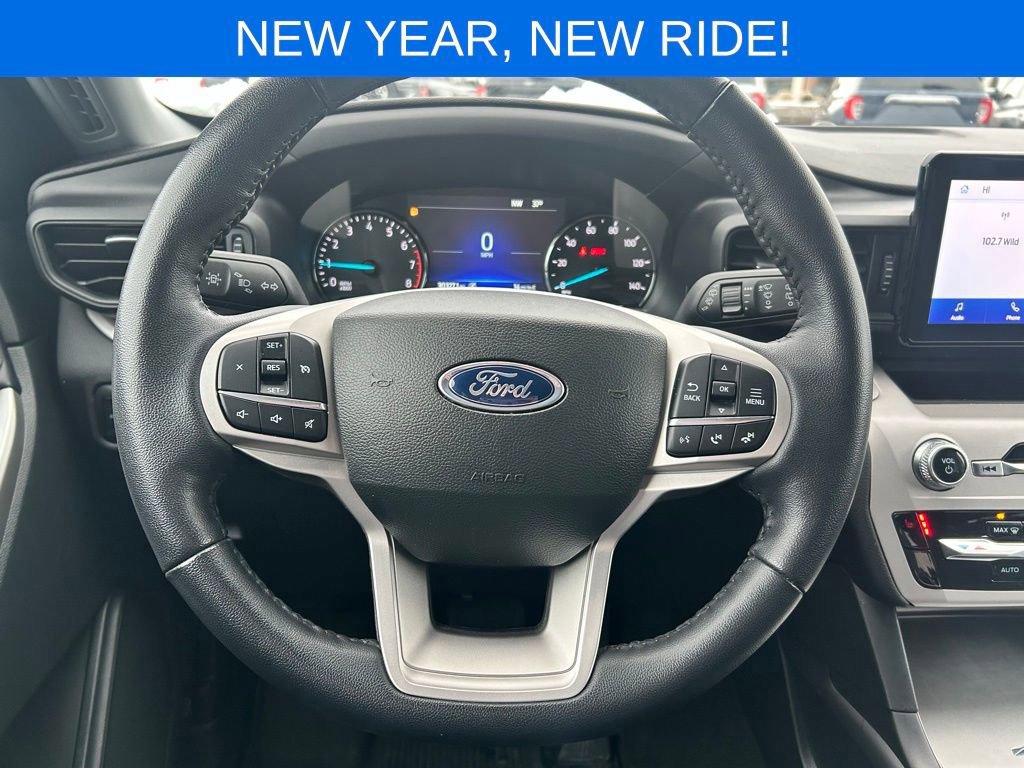 Certified 2023 Ford Explorer XLT w/ Class IV Trailer Tow Package image 34