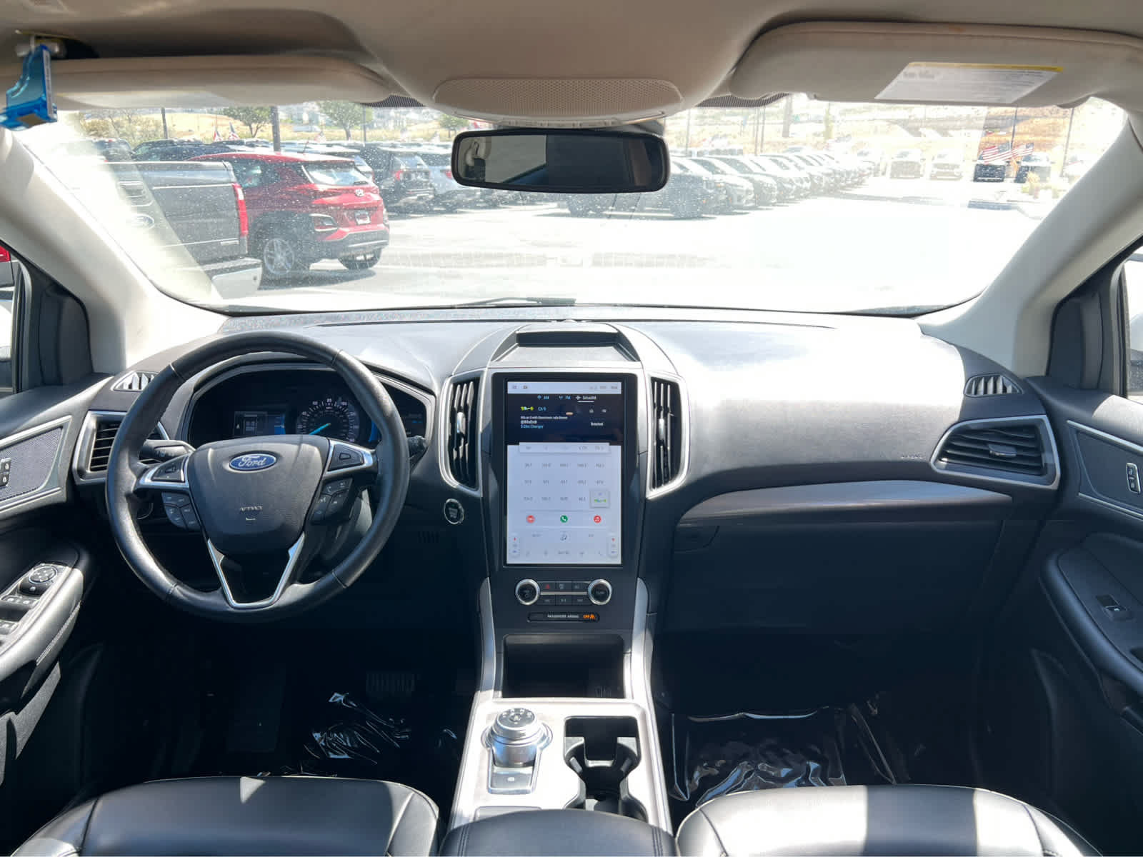 Certified 2024 Ford Edge SEL AWD/4WD image 24