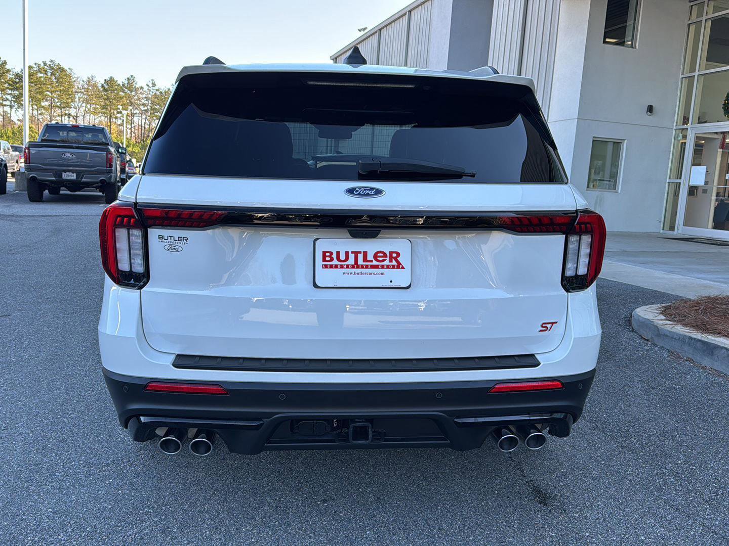 Certified 2025 Ford Explorer ST w/ Sun And Sound Package image 4