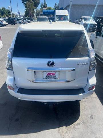 Used 2023 Lexus GX 460 Premium w/ Premium Package AWD/4WD image 12