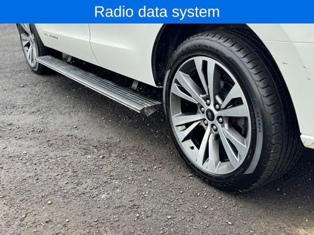 Certified 2020 Ford Expedition Platinum image 12