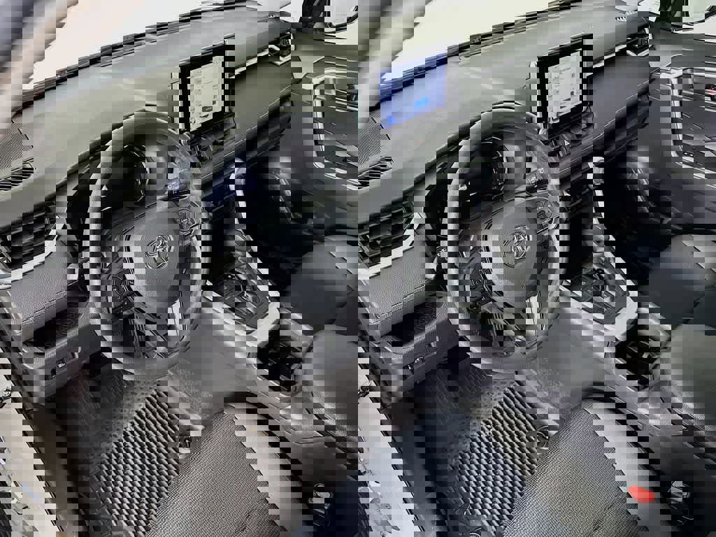 Used 2023 Toyota RAV4 LE image 2