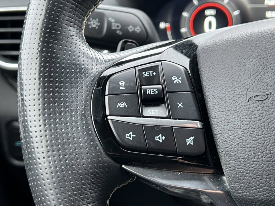 Certified 2021 Ford Explorer ST w/ Equipment Group 401A image 24