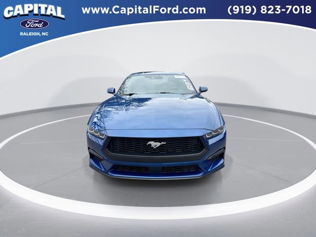Certified 2024 Ford Mustang Coupe image 9