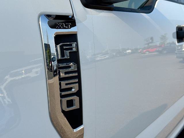 Certified 2022 Ford F250 XLT w/ XLT Value Package AWD/4WD image 20