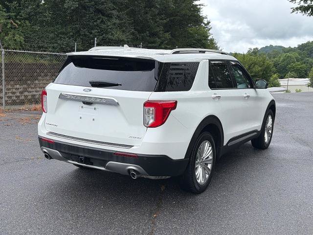 Certified 2023 Ford Explorer Limited w/ Equipment Group 301A AWD/4WD image 3