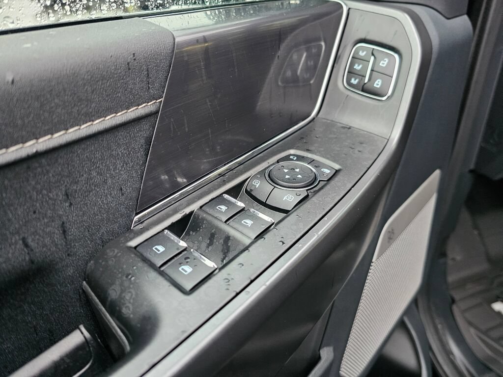 Certified 2025 Ford F150 Lariat AWD/4WD image 19