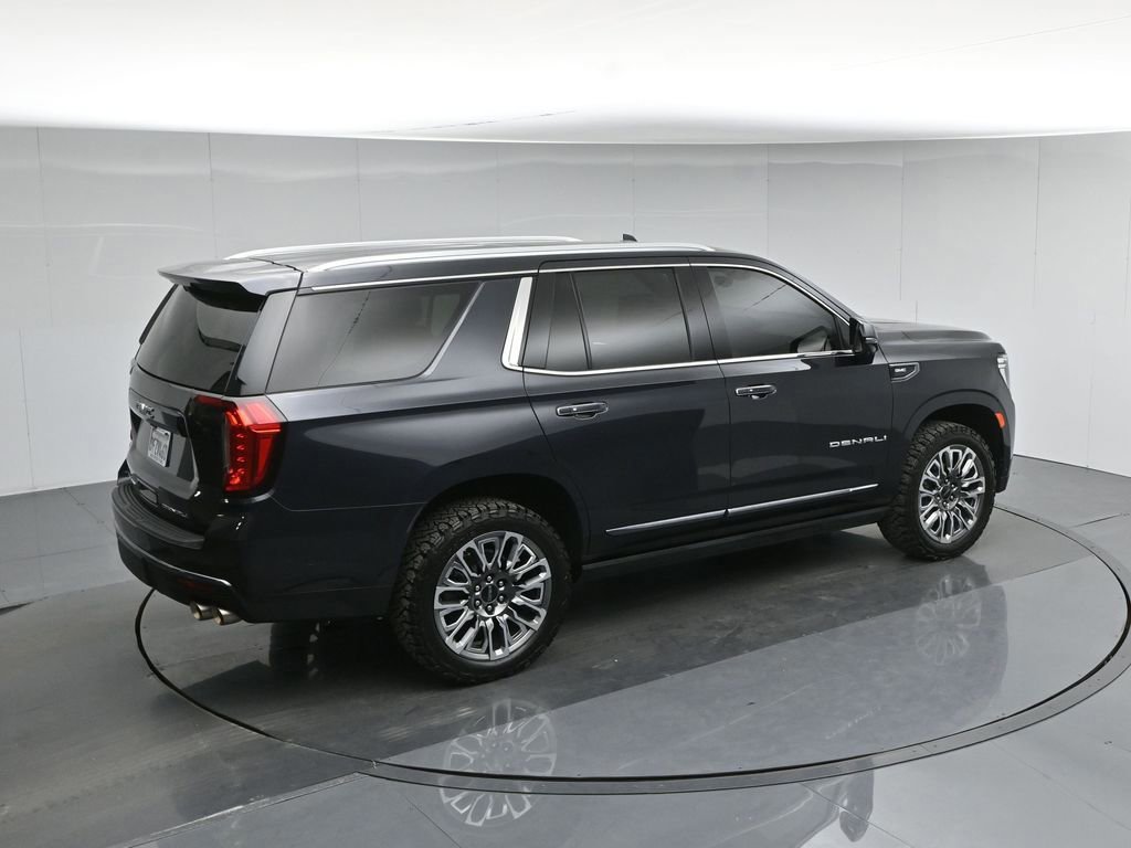 Used 2023 GMC Yukon Denali Ultimate image 13