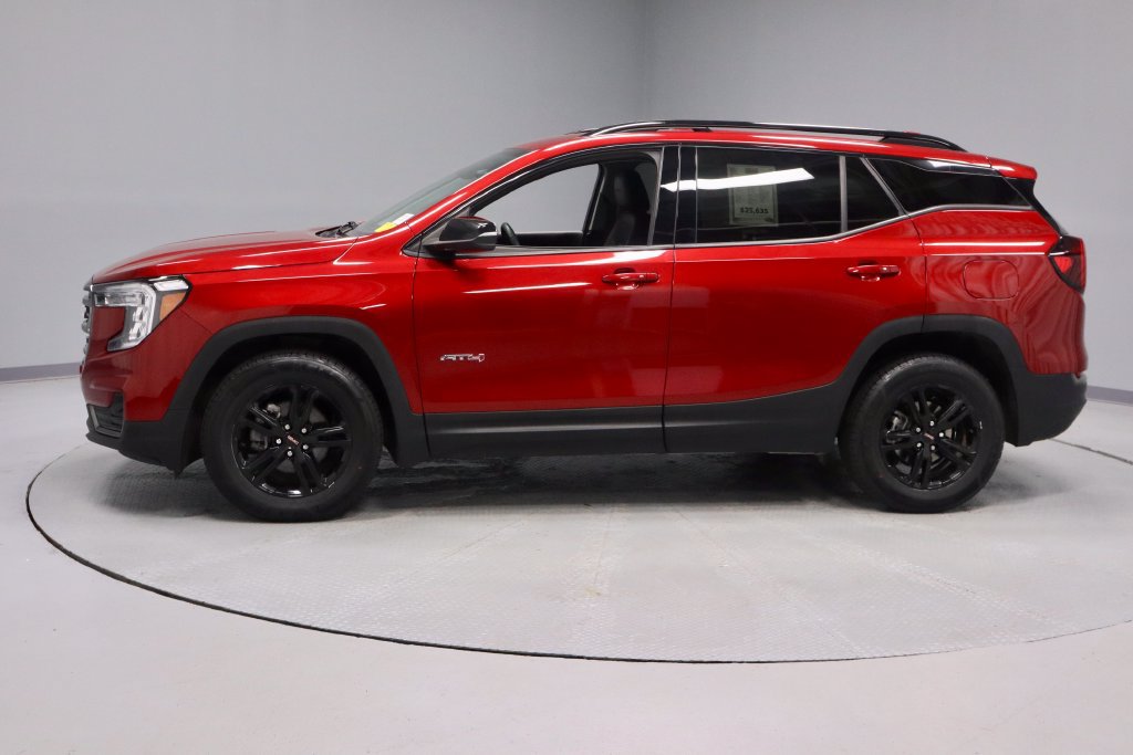 Used 2024 GMC Terrain AT4 w/ LPO, Floor Liner Package AWD/4WD image 8